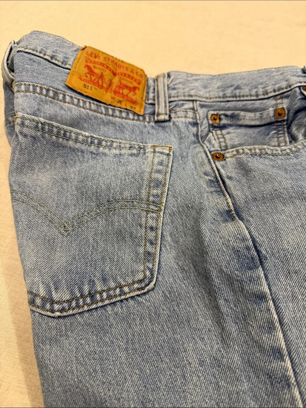 Levis classic straight